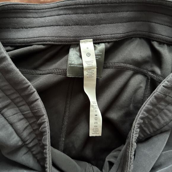 Lululemon Softstreme High-Rise Straight Leg Crop 8 - Picture 7 of 8